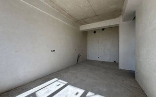 Vânzare, apartament cu 2 camere+living, bd. Renaşterii Naţionale - Poză 5