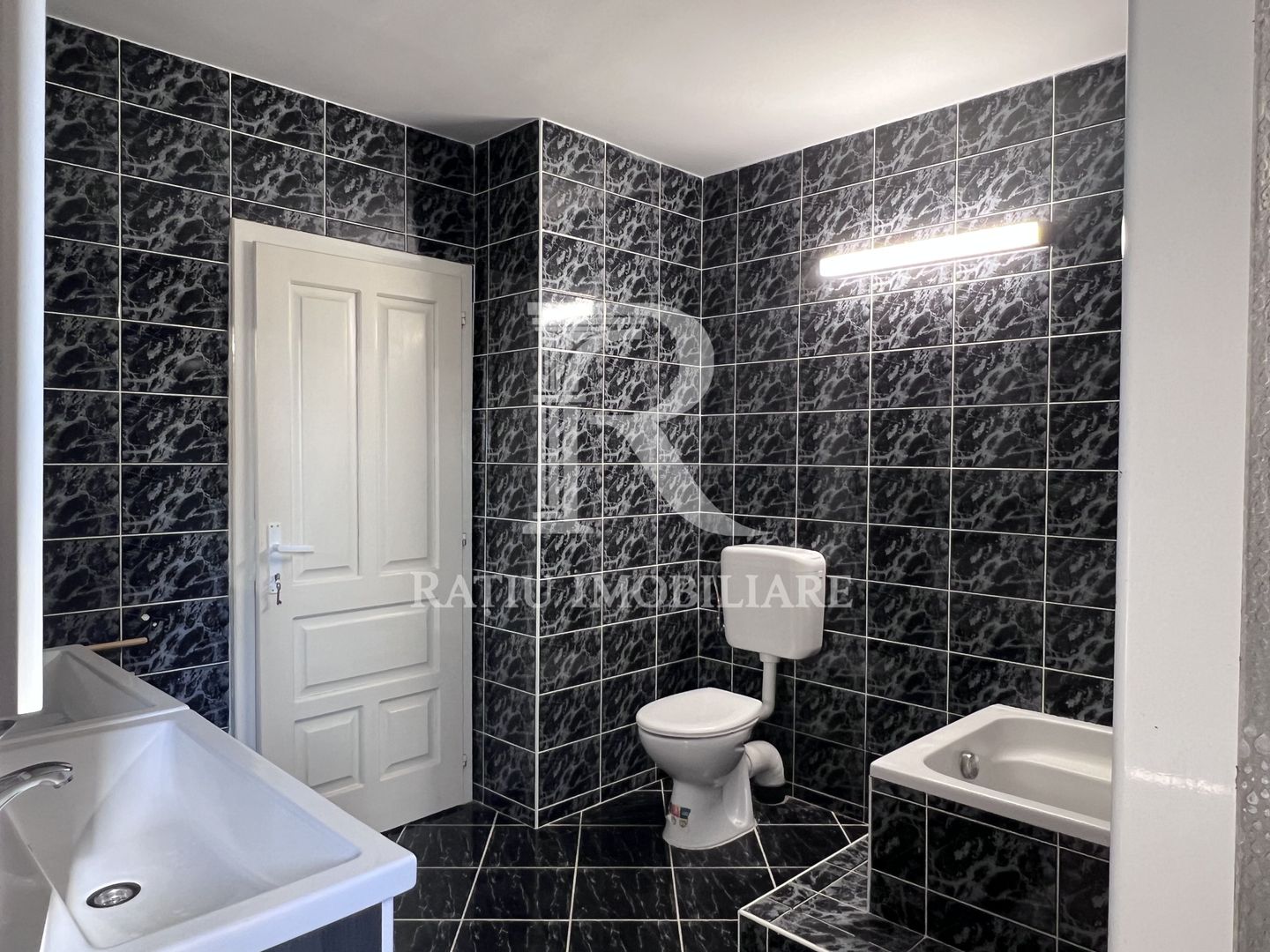 Apartament la casa cu 2 dormitoare | 85 mp utili | G. Doja | Oradea - Poză 10
