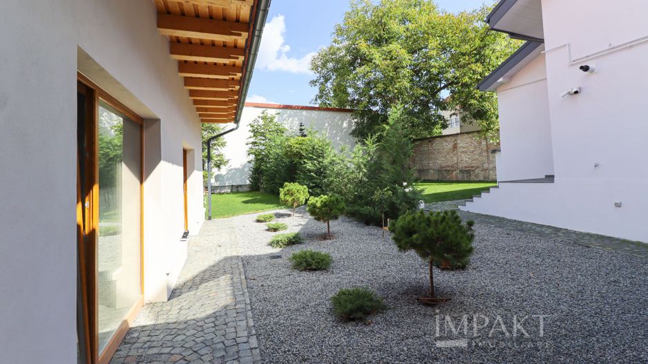 Apartament cu 2 camere in apropiere de UMF ! - Poză 18