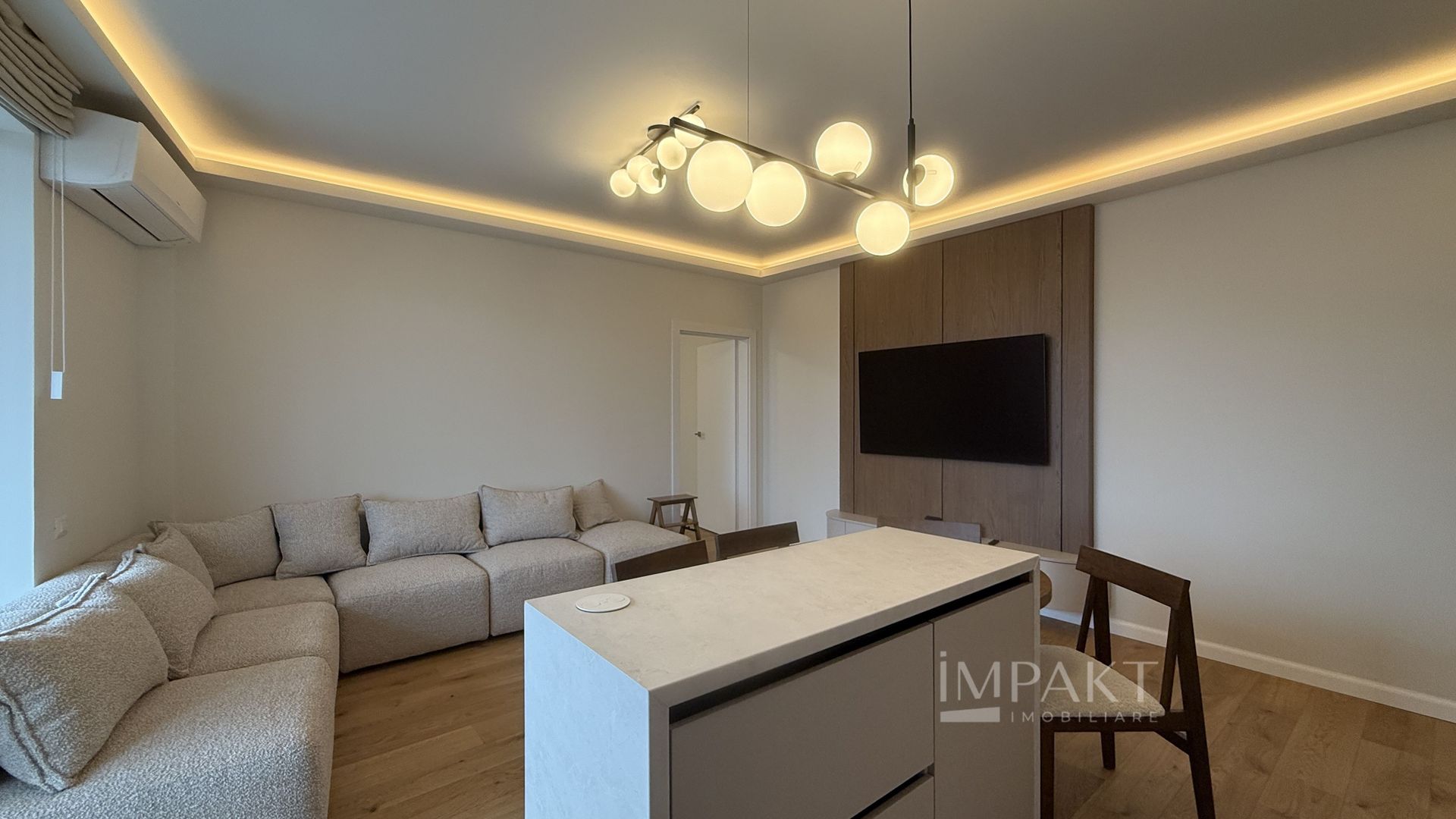 Apartament modern cu 3 camere prima inchiriere in Piata Cipariu - Poză 4