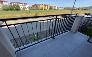 Apartament de închiriat , 2 camere decomandate, cu balcon si parcare - Poză 10