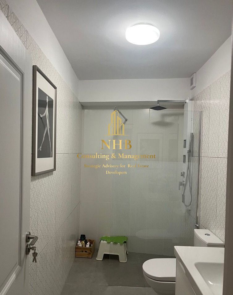 Vila de inchiriat - Polonă - PARCARE - Poză 4