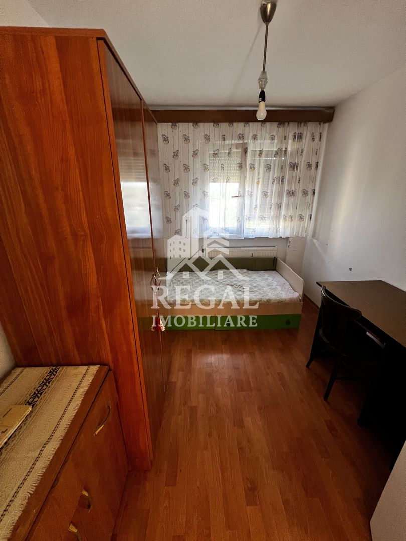 Apartament 3 camere de vânzare – Micro 7 - Poză 5