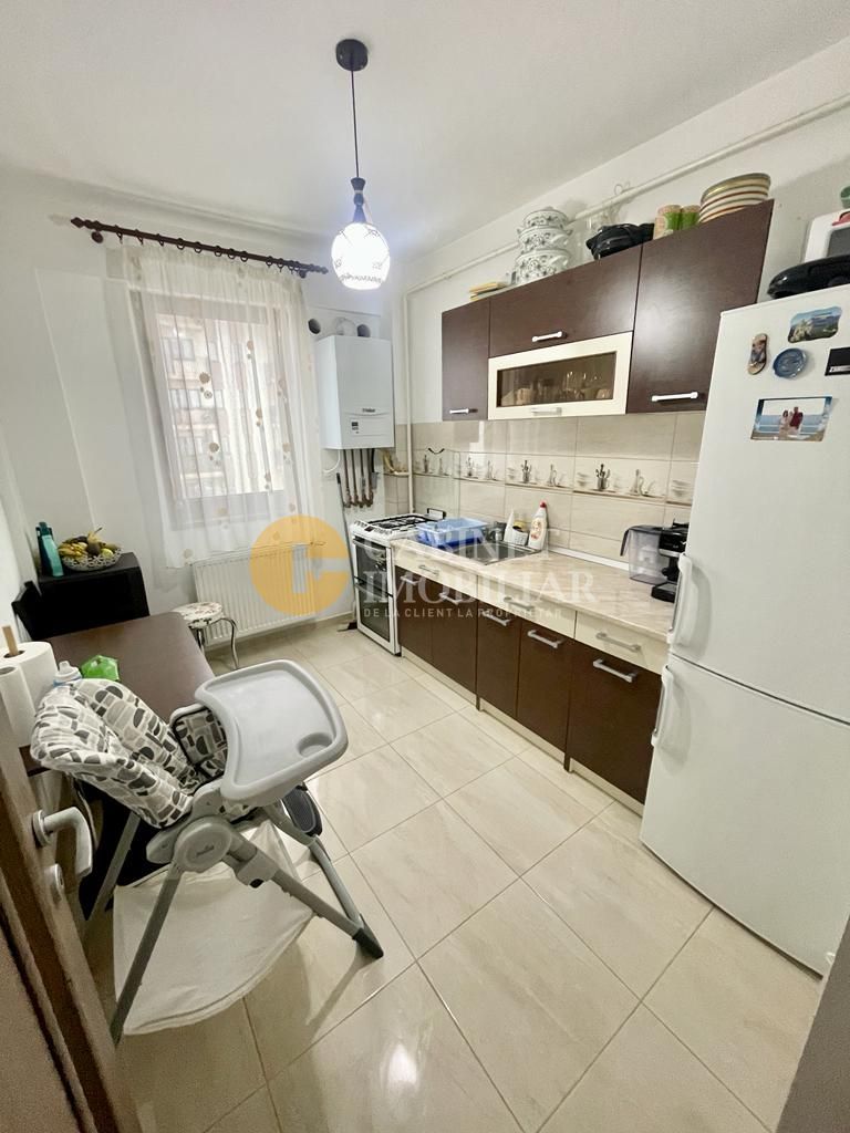 Apartament 2 camere camere decomandat etaj 2 68mp - Poză 3