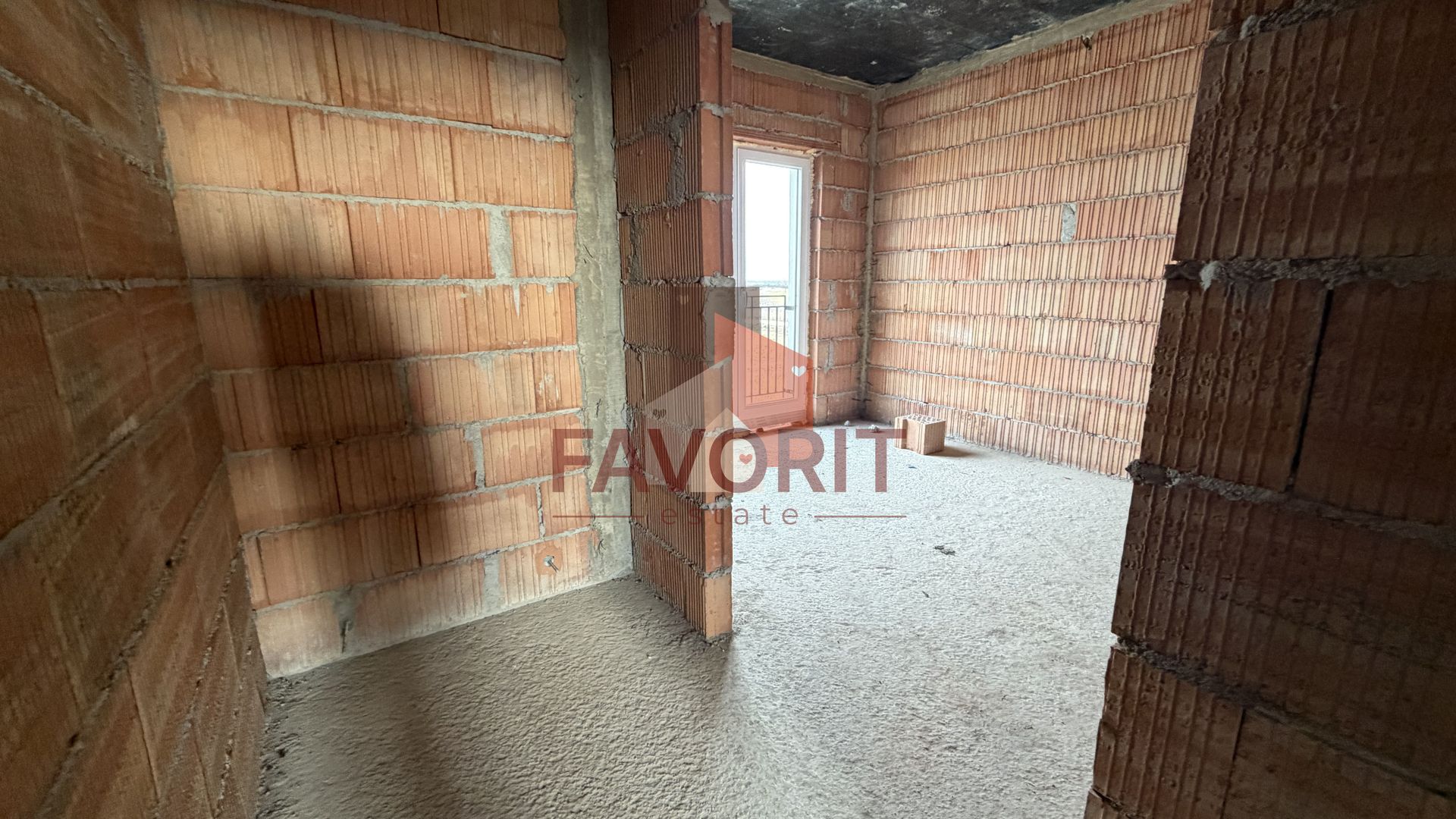 Duplex despartit | 4 camere | Asfalt si toate utilitatile | Zona excelenta - Poză 8