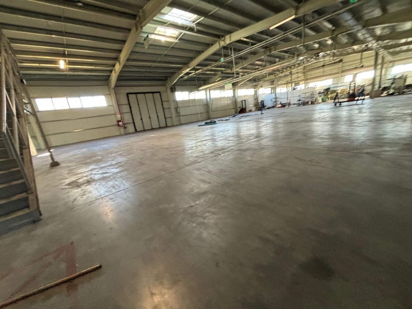 Hala 5000 mp dotata pentru productie si depozitare ISU categoria D - Poză 38
