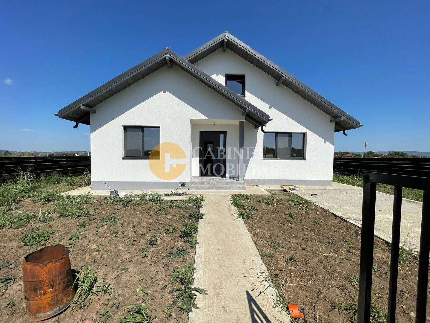 Le Gaga - Casa individuala 450mp teren - finalizata - Poză 1