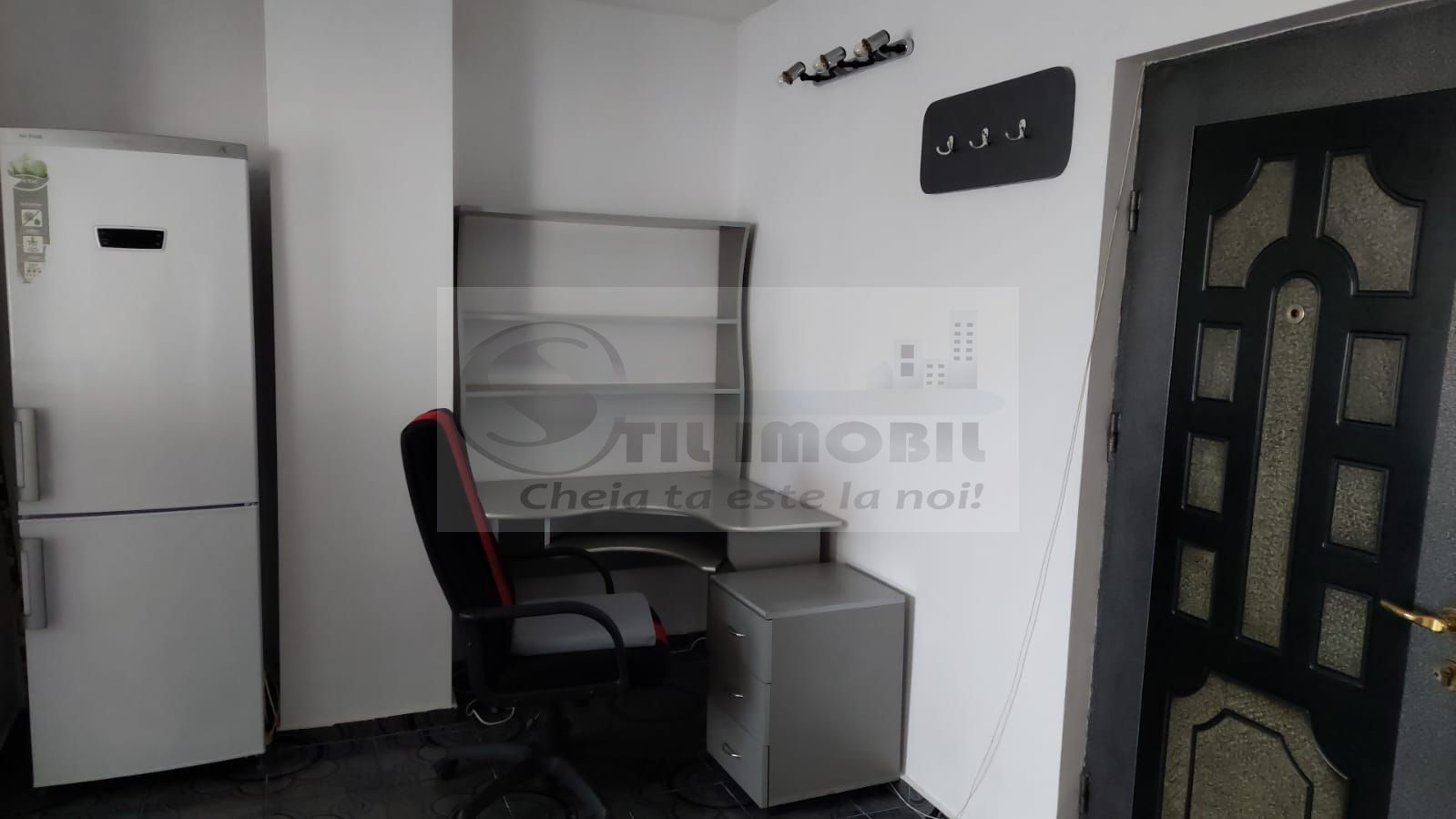 Apartament 2 camere – Piața Unirii - Bloc cu Lift - 500 euro ! - Poză 3