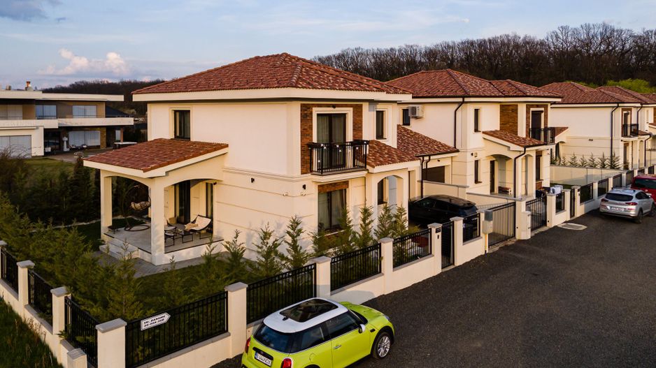 Casa Superba cu Garaj | 4 dormitoare | Liziera Padurii, Central | Com0 - Poză 43