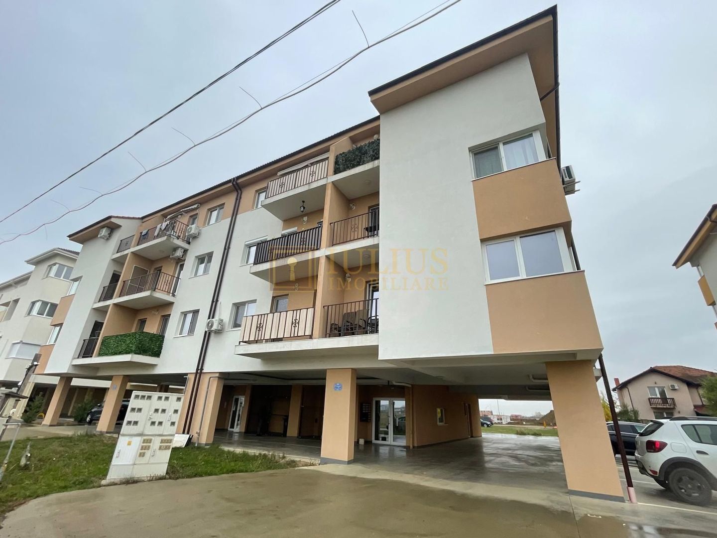 Apartament cu o camera, luminos, in Giroc - Poză 1
