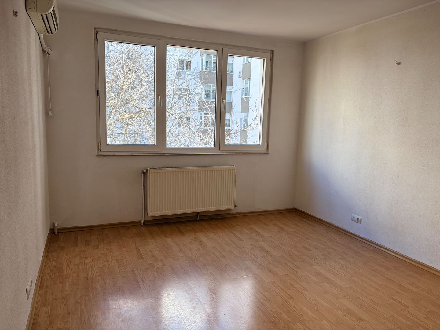 APARTAMENT 3 CAMERE POLITECHNICA - Poză 12
