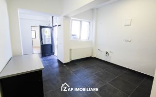 Spatiu de Birouri 100 mp - Renovat - Poză 22