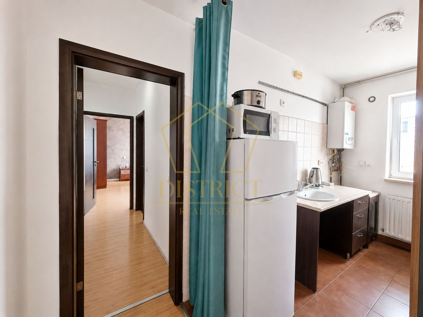 Apartament cu 2 camere loc de parcare, etaj 1 | Dumbravita la intrare - Poză 7