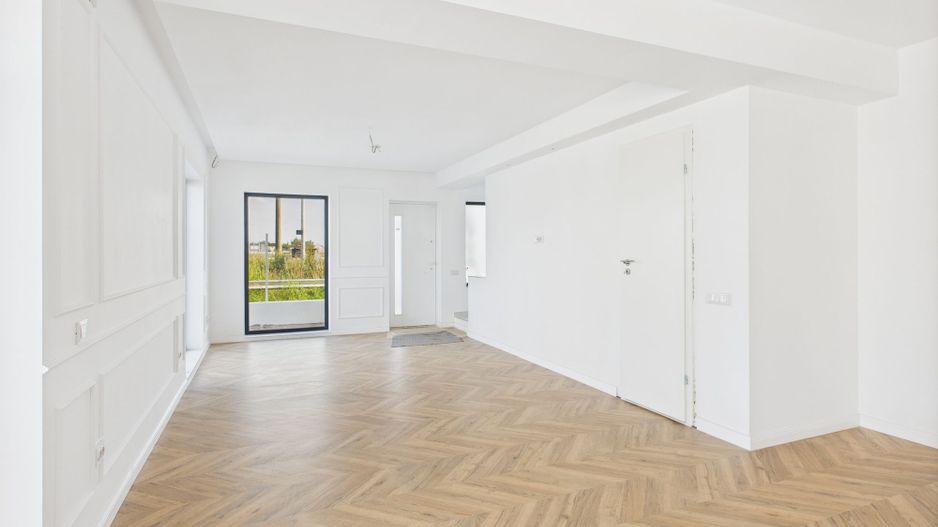 Casă cu 3 camere, design modern, Otopeni – zona Odăi - Poză 2