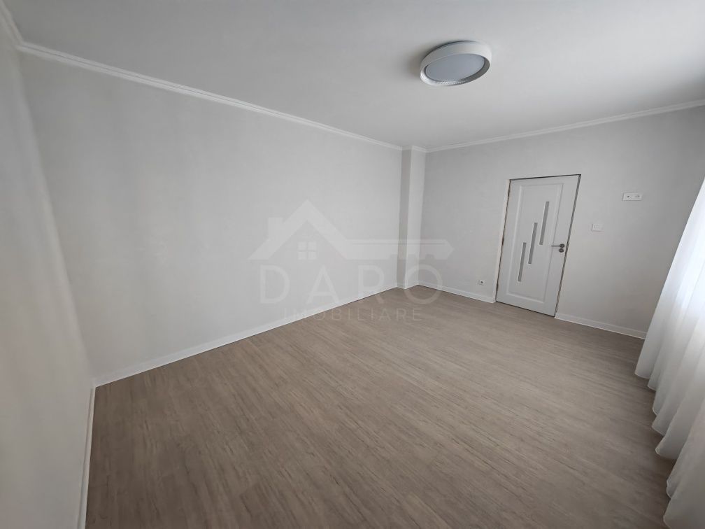Casa de inchiriat zona centrala-ideal pt 4 studenti - Poză 3