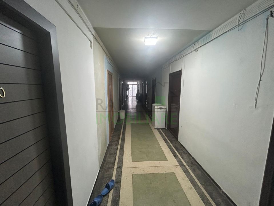 Garsoniera tip Cameră Tractorul, etaj intermediar - Poză 3