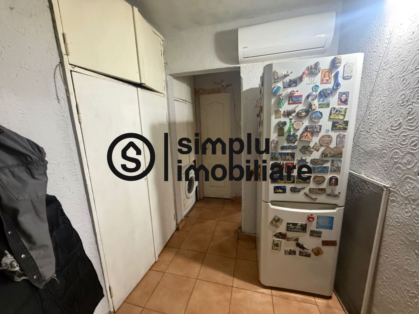 Apartament 2 camere Decomandat 1 Mai zona Pelendava et 1/4 - Poză 4