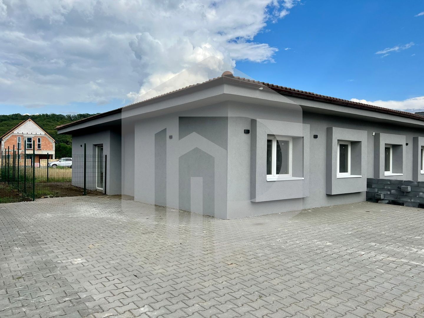 Casa pe un nivel |  - 67 mpu -Teren 235 mp - Talmaciu\ 15min de Sibiu - Poză 2