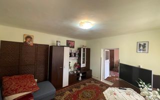 Casa cu teren generos, aproape de Cluj - Poză 8