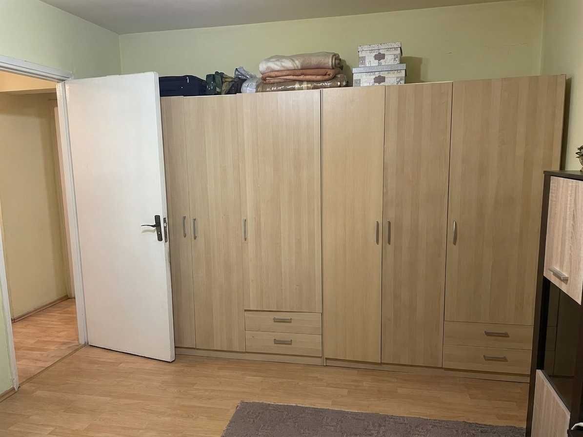 Apartament 1 camera- decomandat -etaj 2-Zona Medicinei - Poză 1