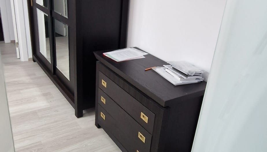De inchiriat apartament 3 camere Matei Basarab - Poză 2