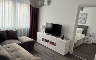 De inchiriat apartament cu 3 camere, Micro19, mobilat, utilat - Poză 1