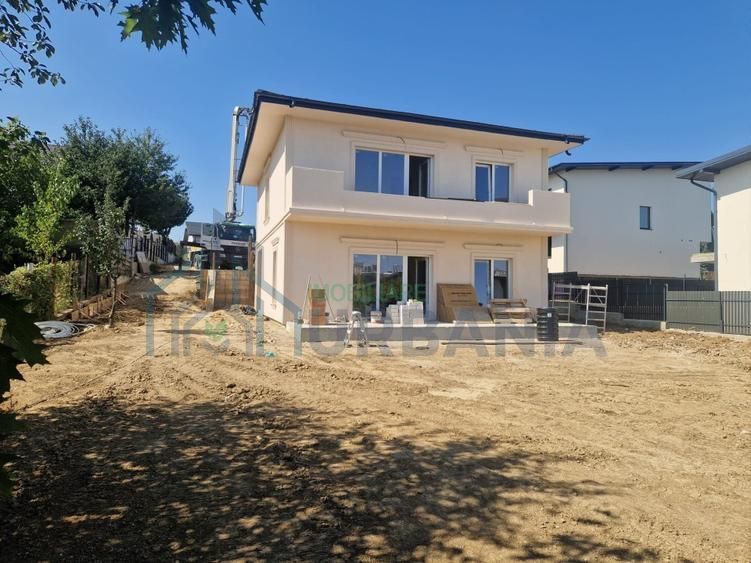 Casă modernă de vânzare în Valea Lupului, Rediu - Poză 2