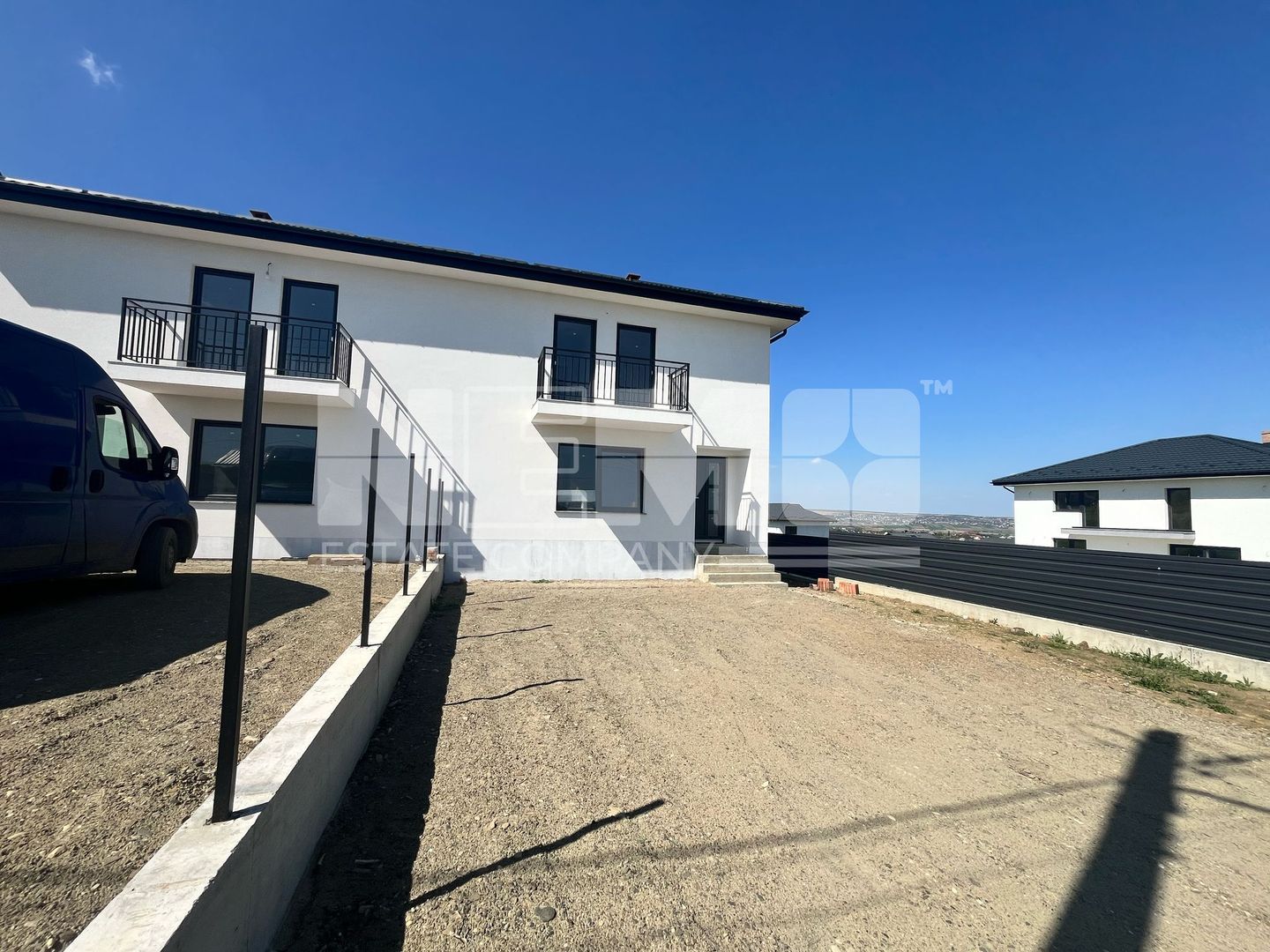 Duplex De Vanzare I Ipotesti, Suceava I Pret: 145.000 € - Poză 2