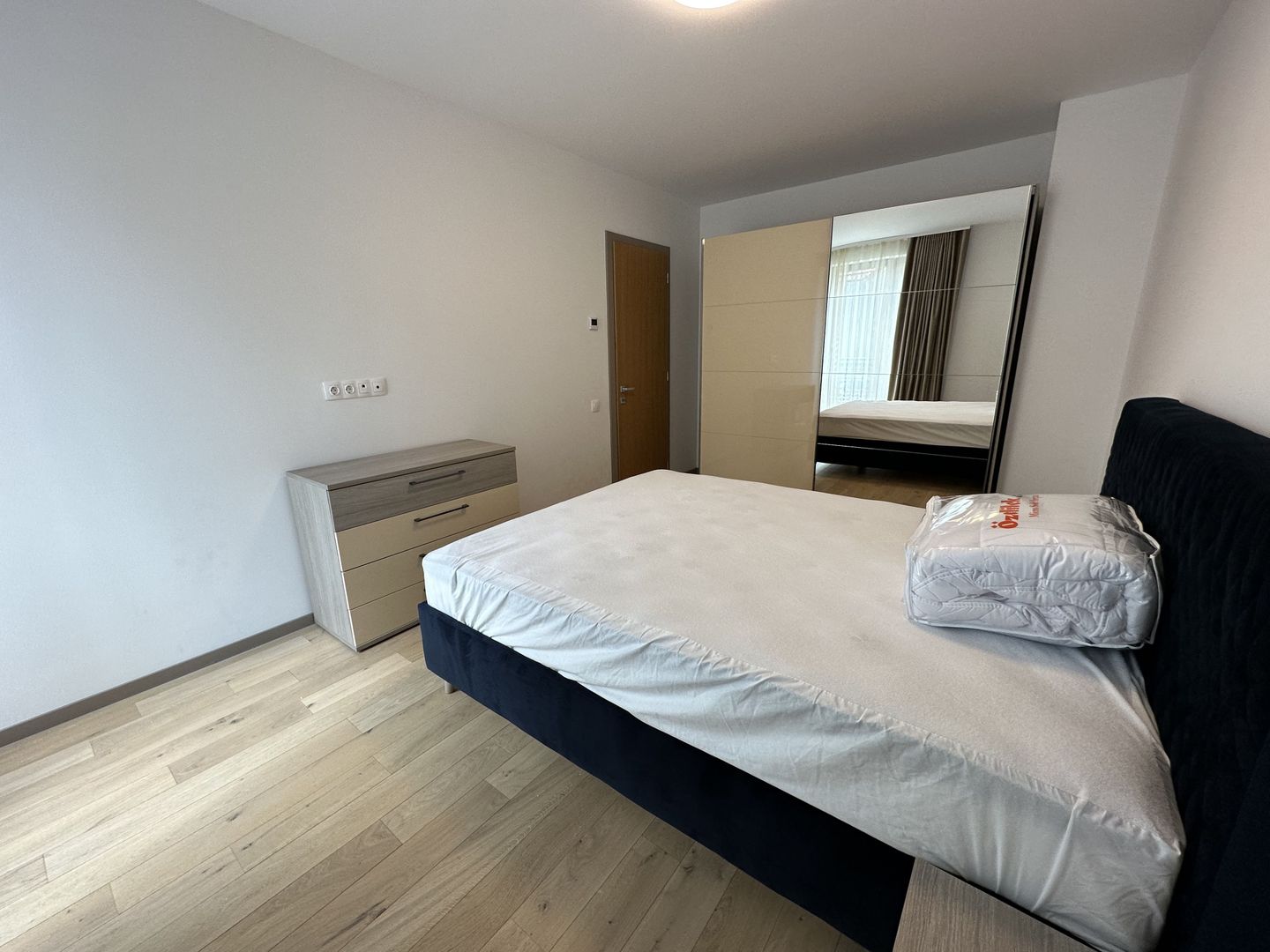 Apartament bloc nou 3 camere - parcare subterana - Poză 16