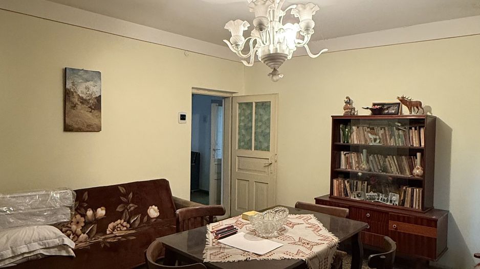 Baneasa - Salcia /Teleorman, casa caramida 100 mp utili, teren 736 mp - Poză 6