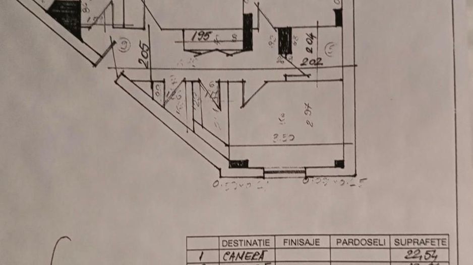 APARTAMENT 3 CAMERE CALEA CALARASILOR 10 MIN METROU MUNCII - Schiță 10