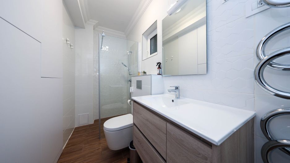 Casă ideală pentru familie în Brașov, Bunloc – spațioasă, luminoasă, priveliște - Poză 48