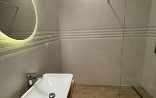 Apartament 2 camere de vânzare – Strada Tineretului, zonă centrală - Poză 11