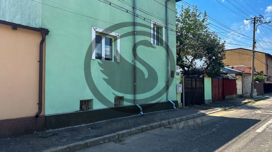 Casa de vanzare cu 4 camere | Zona Afi Palace, Ploiești | Comision 0% - Poză 2