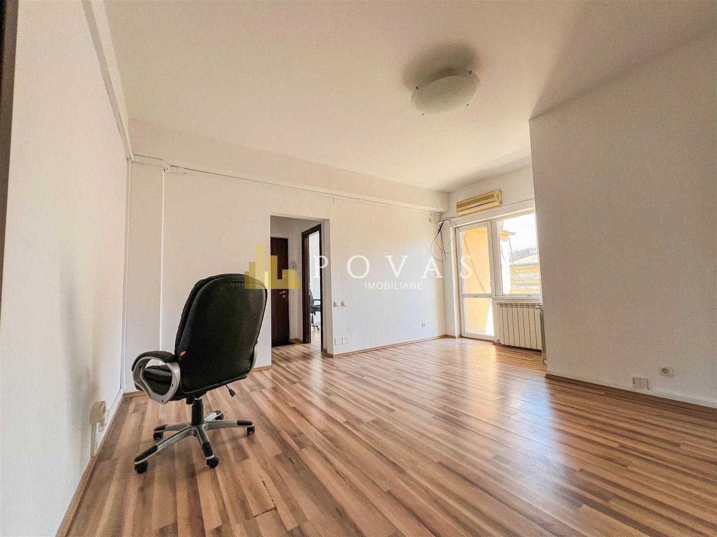 Vanzare Apartament 4 Camere UNIVERSITATE MOSILOR - Poză 8