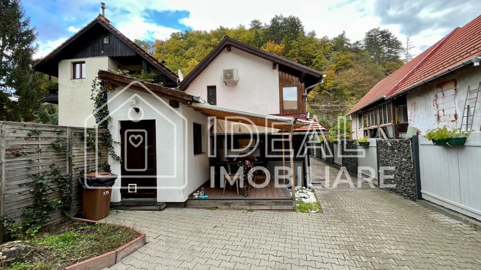 Casă individuală cu 5 camere și curte proprie - în Cisnădioara - Poză 1