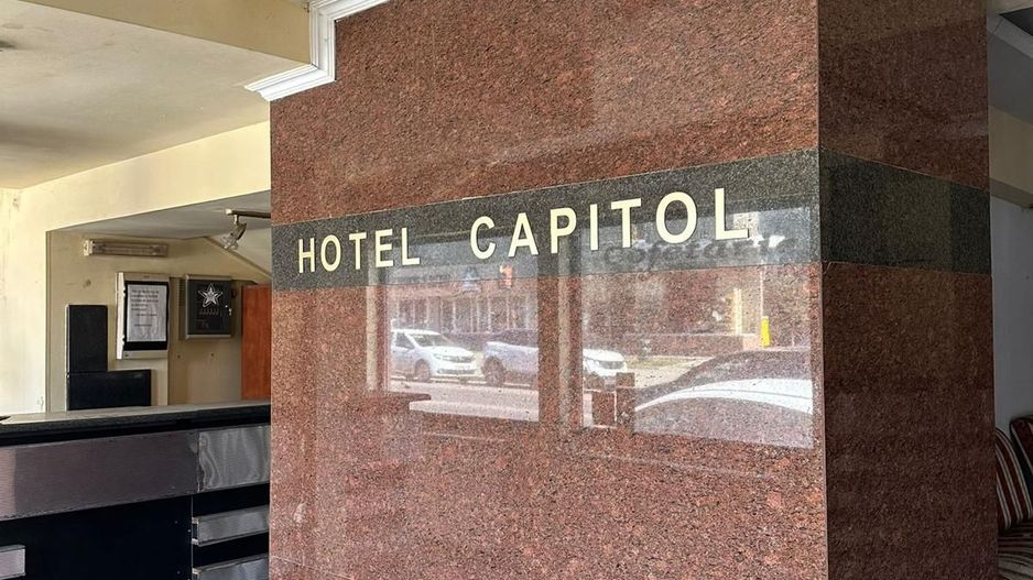 Hotel Capitol de vanzare Valenii de Munte Prahova - Poză 14