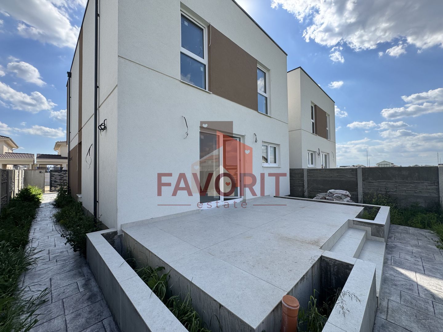 Duplex 5 camere ,despartit prin camera tehnica, finisat la cheie in Mosnita - Poză 2