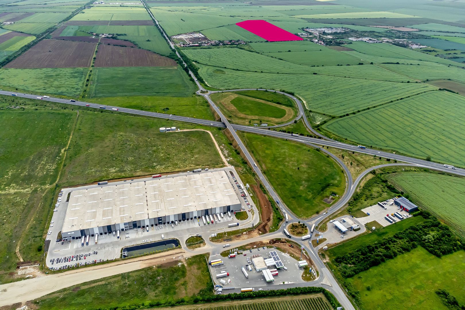 Teren cu PUZ ideal pentru parc logistic și de servicii - Poză 3