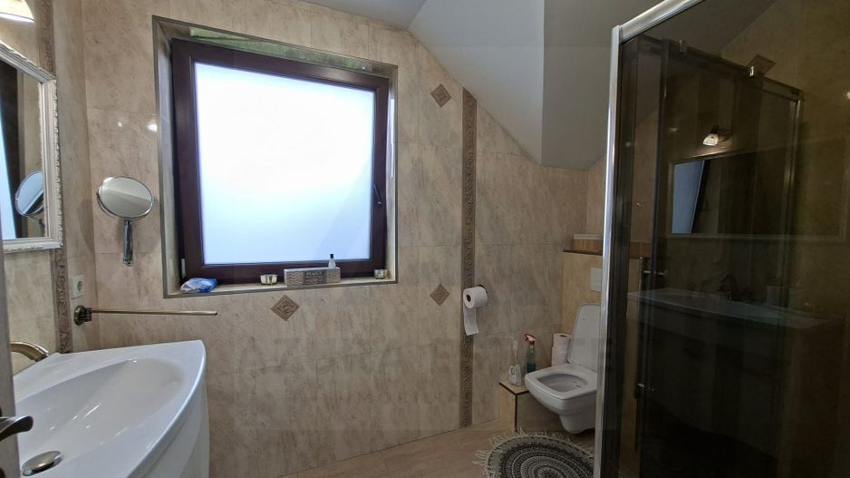 Casa individuala 149 mp utili S+P+M cu pivnita si pod in Selimbar - Poză 3