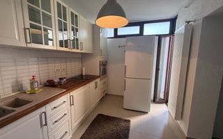 Casa centrala zona Siloz P+M - Poză 1