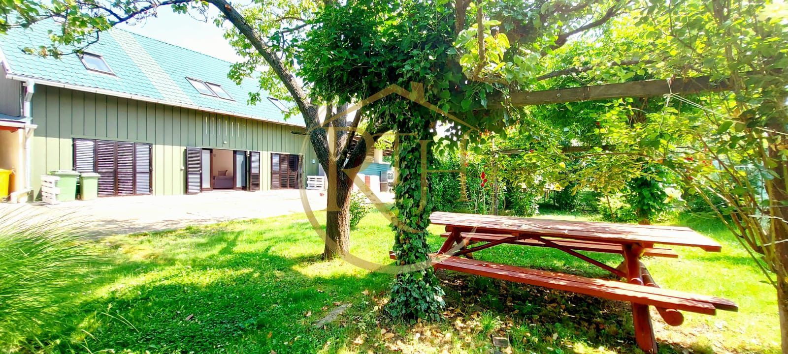 Oferim spre inchiriere casa spatioasa cu 2 camere, Zona Soarelui,cartier privat - Poză 18