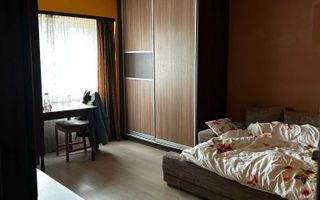 Apartament 3 camere, complet renovat, etaj intermediar – Aurel Vlaicu. - Poză 3