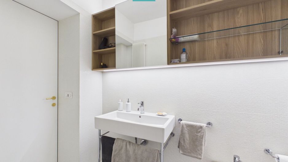 Apartament cu 3 camere Ultracentral - Poză 12