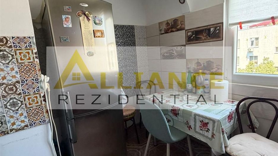 Apartament 4 camere decomandat | 81.5 mp | Strada Mizil Sector 3 | Exclusivitate - Poză 12