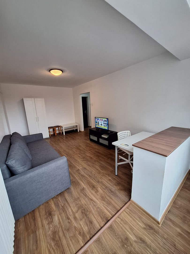 Inchiriere apartament 3 camere Piata Amzei, Piata Romana, Magheru, ASE - Poză 1