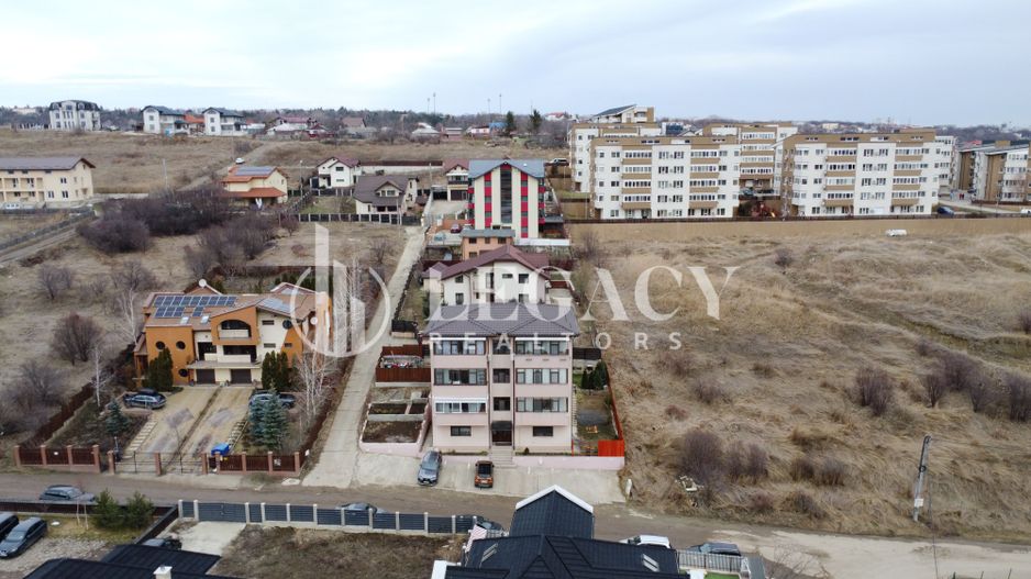 De vânzare - Vilă P+3E+M cu 7 apartamente, Păcurari-Alpha Bank - Poză 2