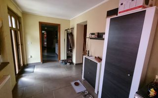 Casă cu 3 camere, anexă și teren de 901 mp – Pecica, zonă centrală - Poză 4