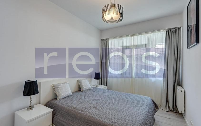 VANZARE 4 CAMERE DECOMANDAT - DECEBAL  + loc de parcare - Poză 3