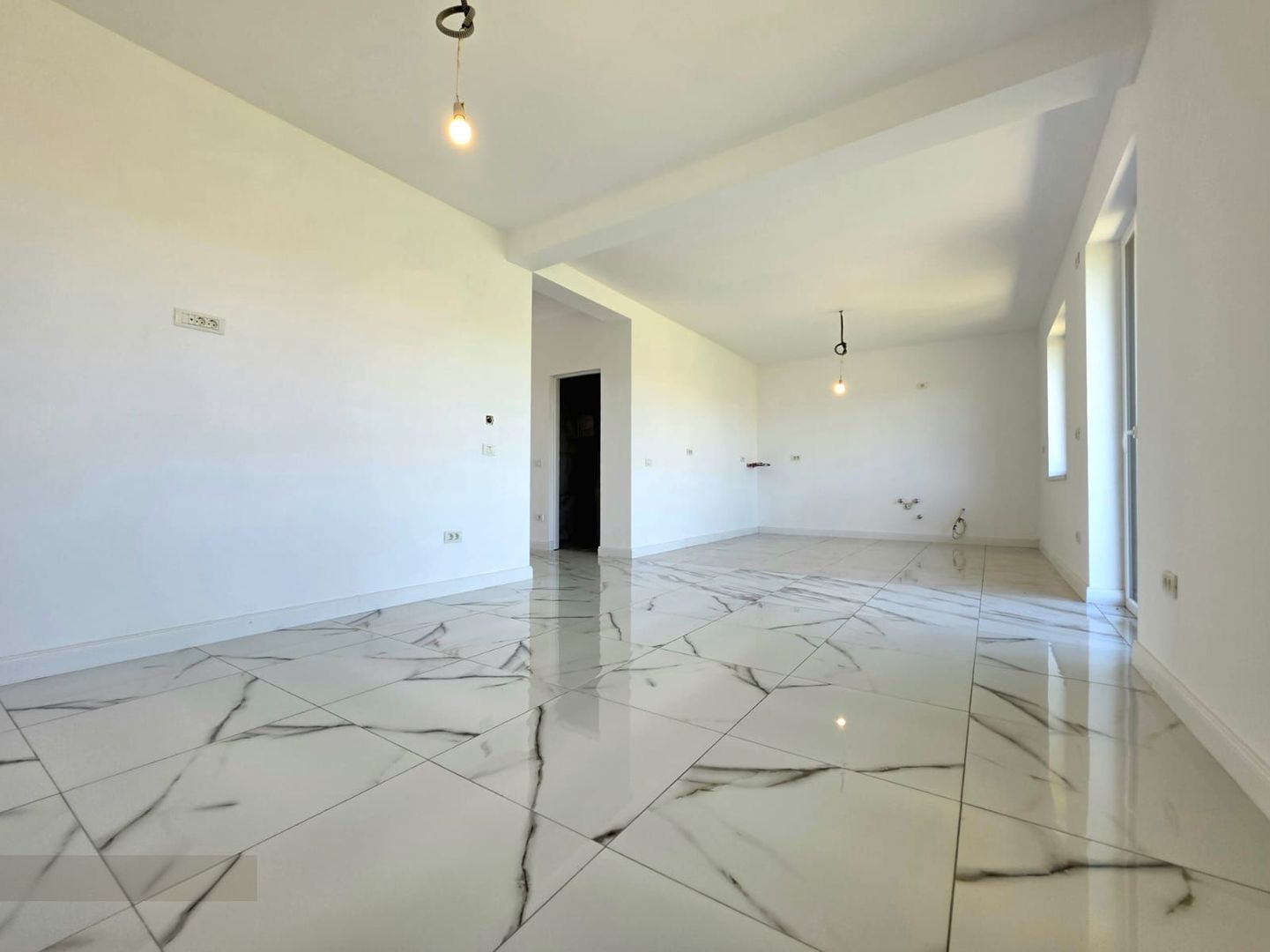 Casa noua parter, 4 camere, in Episcopia Bihor, Oradea - VANZARE - Poză 4